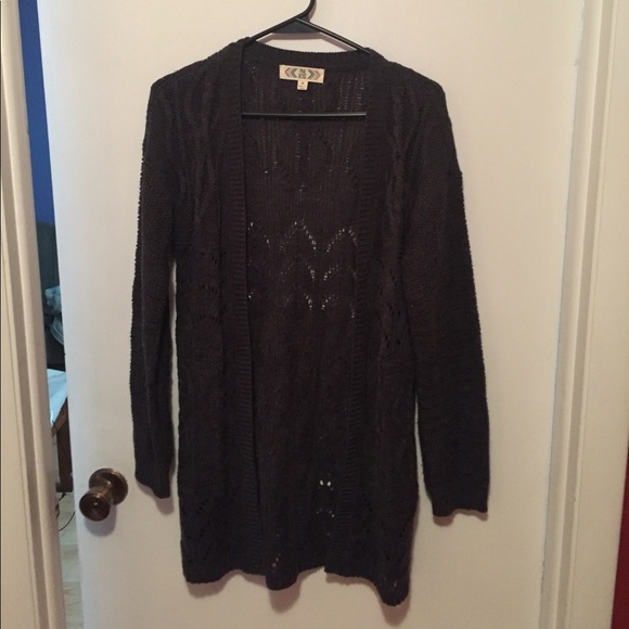 Pink rose dark gray knitted sweater - Picture 1 of 4